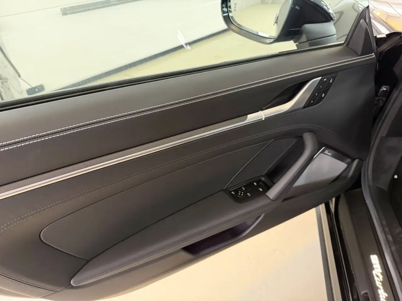 Porsche 911 992 Turbo S — Vehicle gallery 11