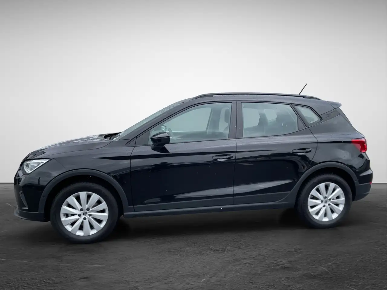 SEAT Arona 1.0 TSI DSG Style — Galería del vehículo 4