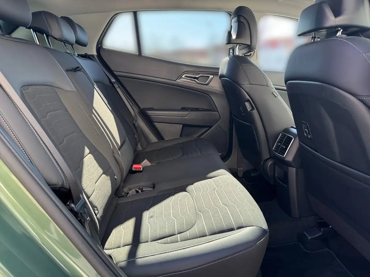 Kia Sportage 1.6 T-GDI Spirit FLA 4xSHZ SpurH LM — Galerie du véhicule 13