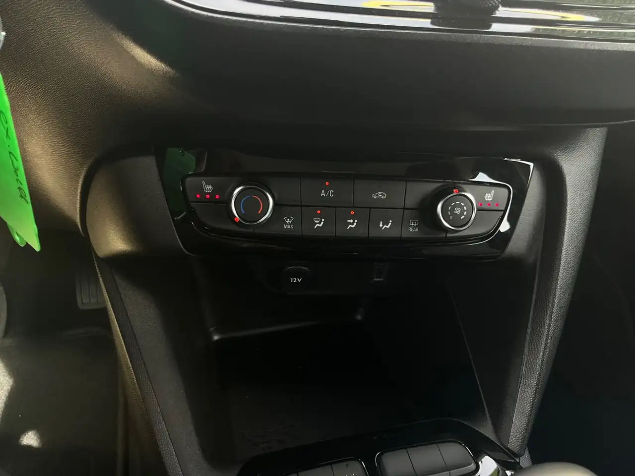 Opel Corsa F 1.2 Basis +AHK+Facelift+Sitzheizung — معرض صور السيارة 20