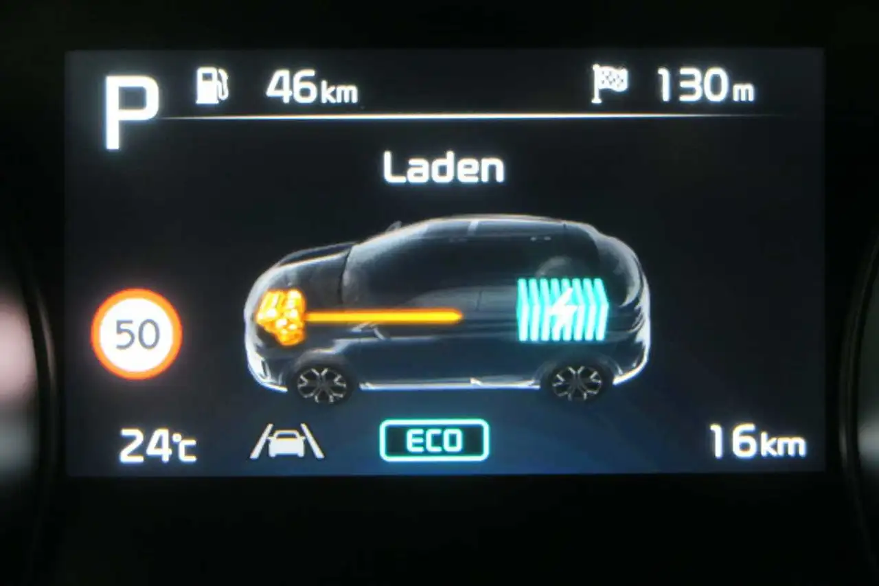 Kia XCeed 1.6 GDI Plug-in Hybrid DCT6 Spirit — Galería del vehículo 29