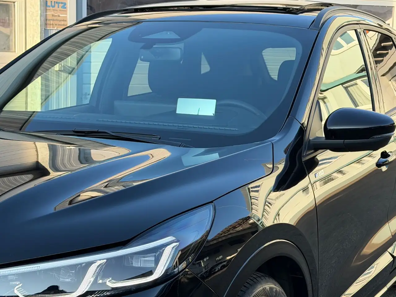 Ford Kuga 1.5 Aut ST-Line X Pano AHK Mod25 Neuwertig! — Galerie du véhicule 6
