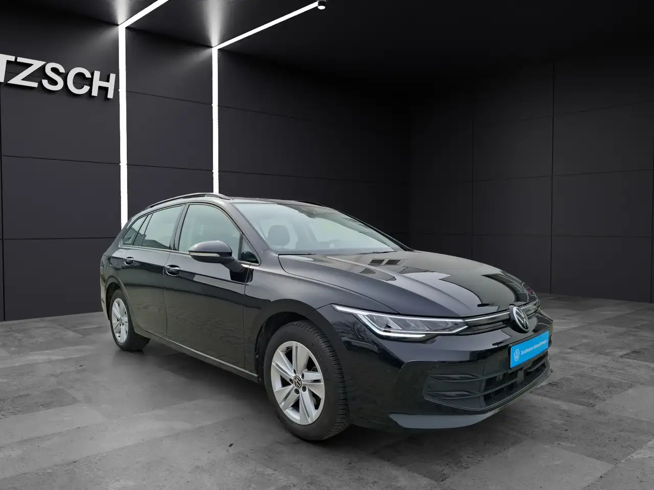 Volkswagen Golf VIII Variant TSI Life Standhzg LED Navi AID HUD... — معرض صور السيارة 7