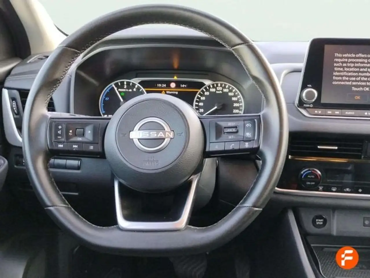 Nissan Qashqai DIG-T 116kW (158CV) mHEV CVT Acenta — Vehicle gallery 11