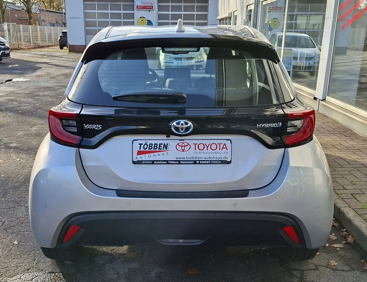 Toyota Yaris Hybrid Team D+Safety P.+Comfort P.+Ganzjahresrei. — Vehicle gallery 6