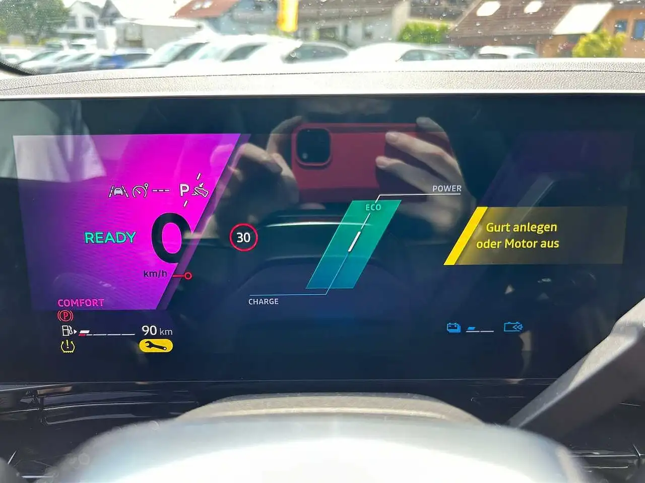 Renault Rafale E-Tech Techno FullHybr. 200 — معرض صور السيارة 14