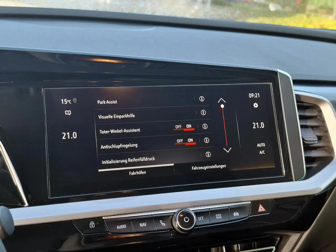 Opel Grandland (X) 1.2 Mild-Hybrid GS Line 360 SPUR — معرض صور السيارة 18