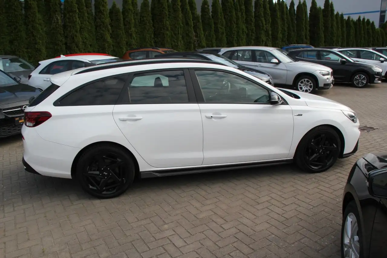 Hyundai i30 cw N Line Mild-Hybrid — Vehicle gallery 6