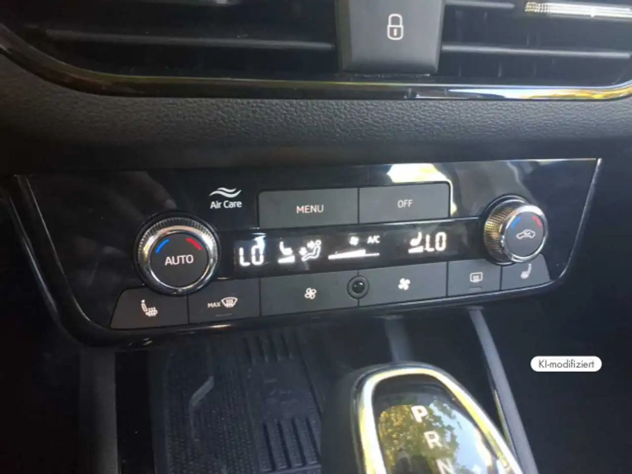 Skoda Kamiq 1.0 TSI DSG Selection LED+App+Climatr+Sitz — Vehicle gallery 4