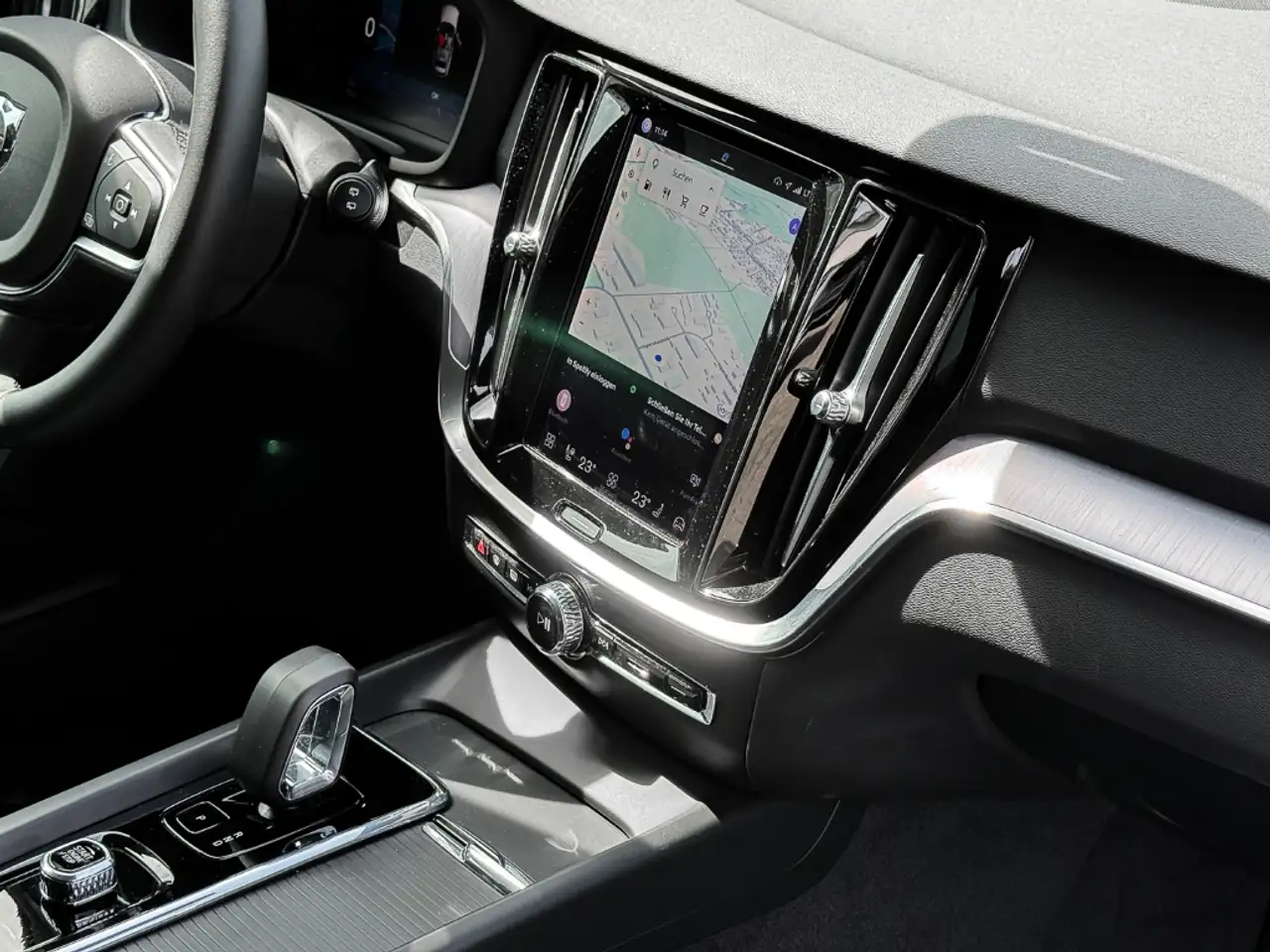 Volvo V60 Kombi Core B4 Benzin EU6d AHK Digitales Cockpit So — معرض صور السيارة 6
