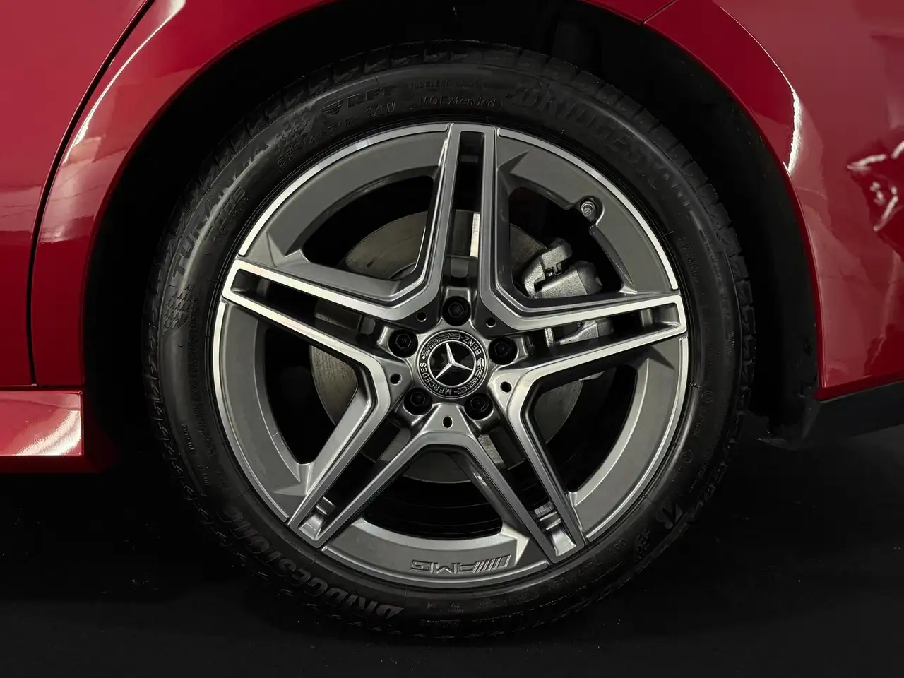 Mercedes-Benz CLA 250 COUPE 4M AMG ADV. *PANO*KAM*DIST*BURM* — Galería del vehículo 27