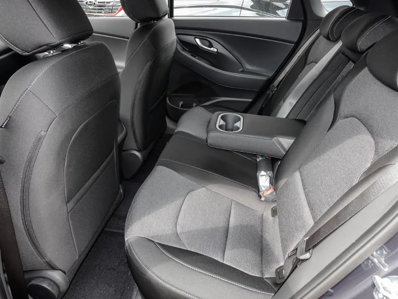 Hyundai i30 TREND 7-DCT Navi LED Apple CarPlay Android Auto Me — Galerie du véhicule 13