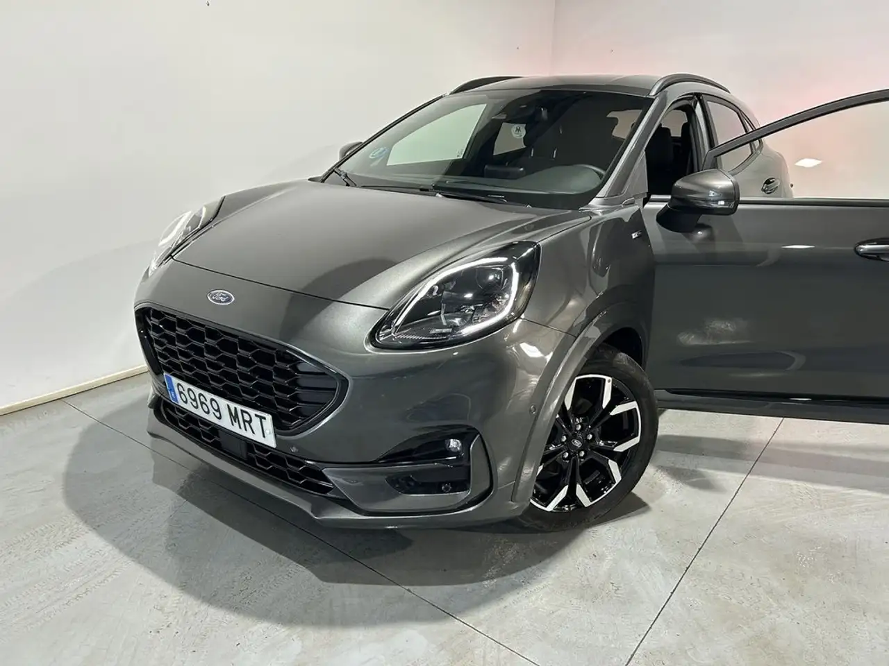 Ford Puma 1.0 EcoBoost MHEV ST-Line X 125 — معرض صور السيارة 3