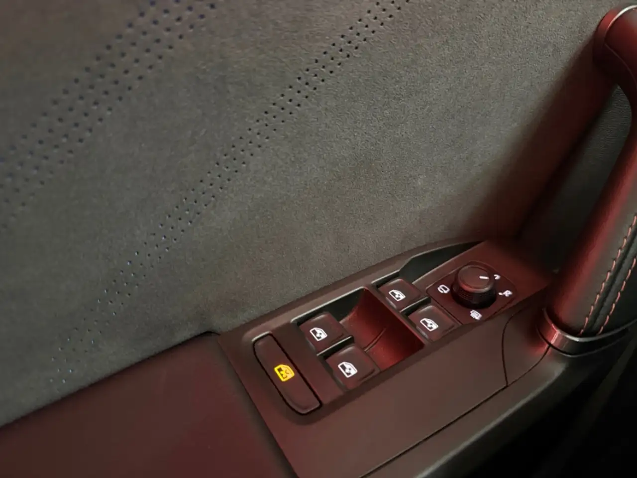 CUPRA Leon ST AUTOMATIK NAV LED PANODACH DIG-DISPLAY KAMERA A — Vehicle gallery 20