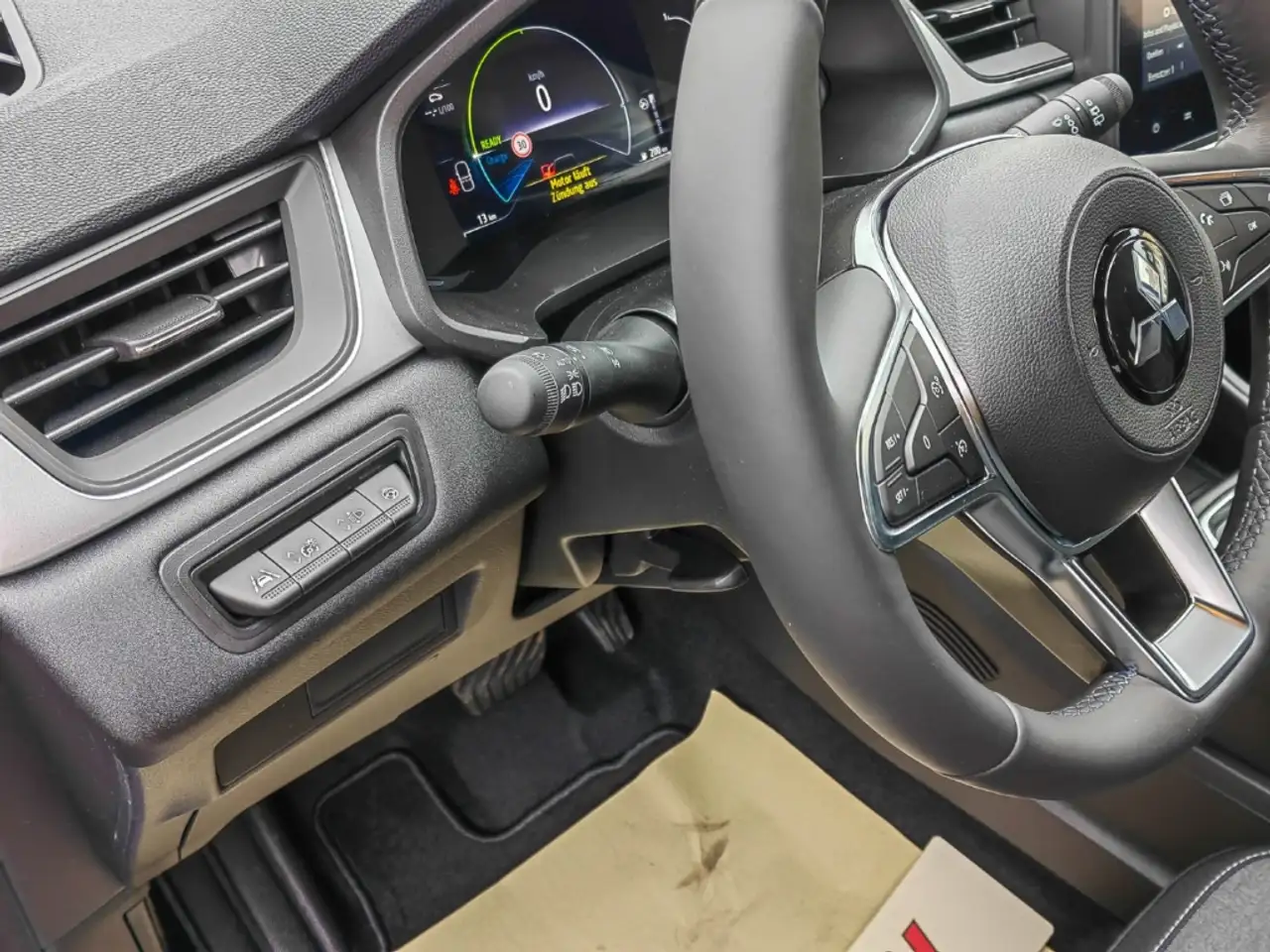Mitsubishi ASX 1,6 Hybrid PLUS Kamera Sitzh Lenkradheiz Bi-LED PD — Galería del vehículo 10