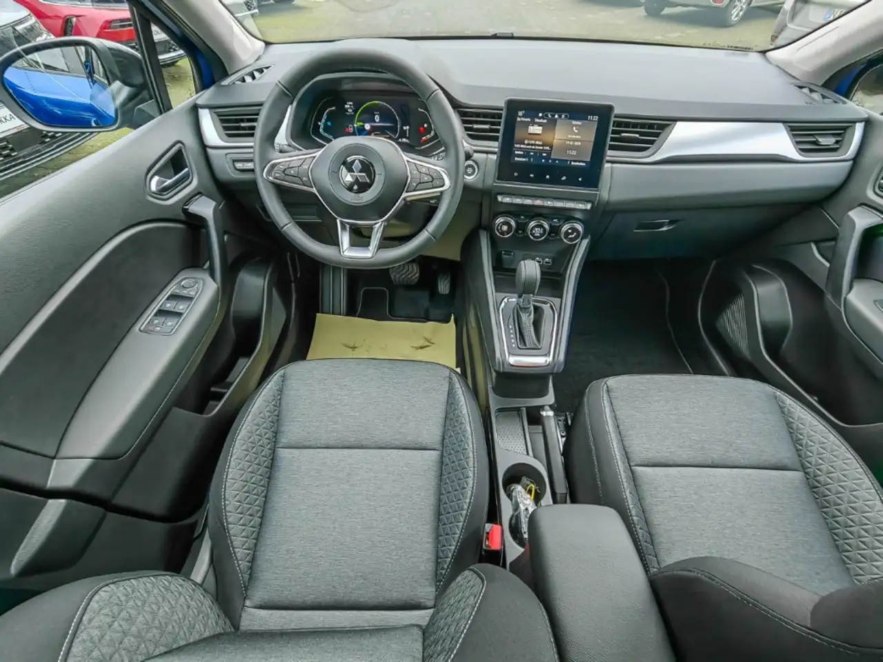 Mitsubishi ASX 1,6 Hybrid PLUS Kamera Sitzh Lenkradheiz Bi-LED PD — Galería del vehículo 7