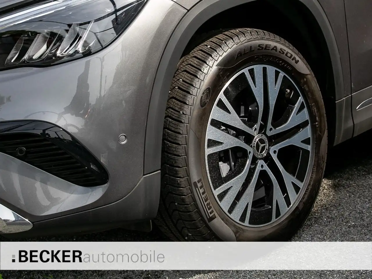 Mercedes-Benz GLA 200 GLA 200 PROGRESSIVE KAMERA BURMESTER KEYLESS GO — Galerie du véhicule 4