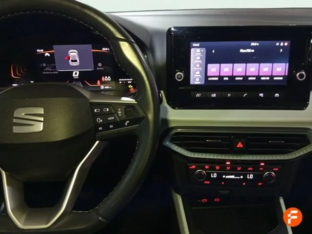 SEAT Ibiza 1.0 TSI S&S Special Edition 115 — Galería del vehículo 29