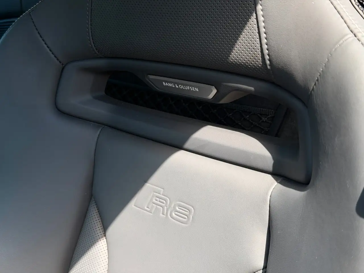 Audi R8 5.2 V10 PERFORMANCE | PPF | KERAMIK | B&O | — Vehicle gallery 20