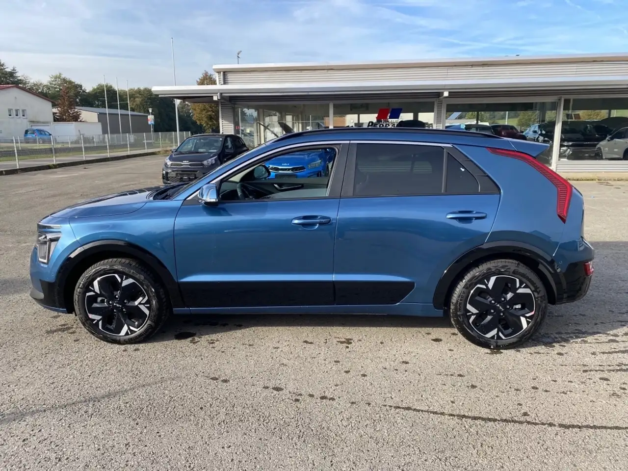 Kia Niro EV Inspiration, DW, TEC, REX Glasdach, Wärmepumpe, — Galería del vehículo 21