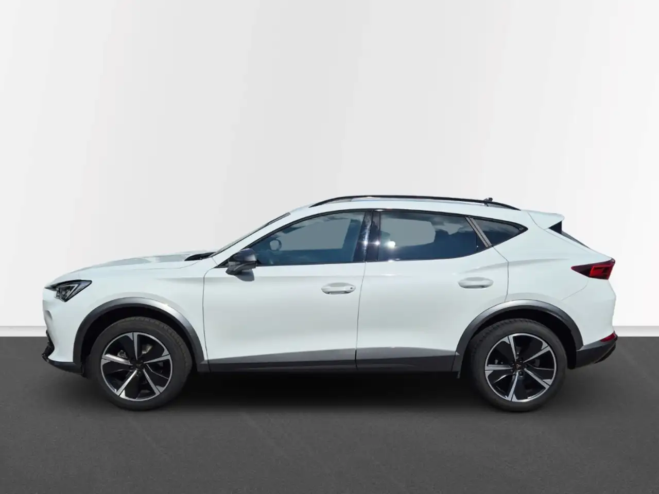 CUPRA Formentor 1.5 TSI DSG AHK BEATS BLIS Cam SHZ FullLink — معرض صور السيارة 8