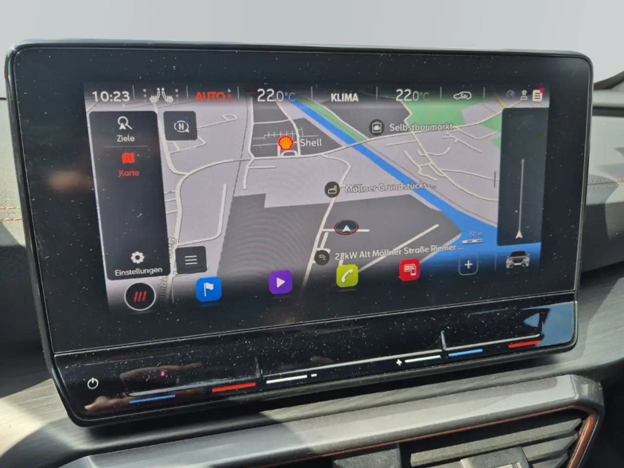 CUPRA Formentor 1.5 TSI DSG AHK BEATS BLIS Cam SHZ FullLink — معرض صور السيارة 17
