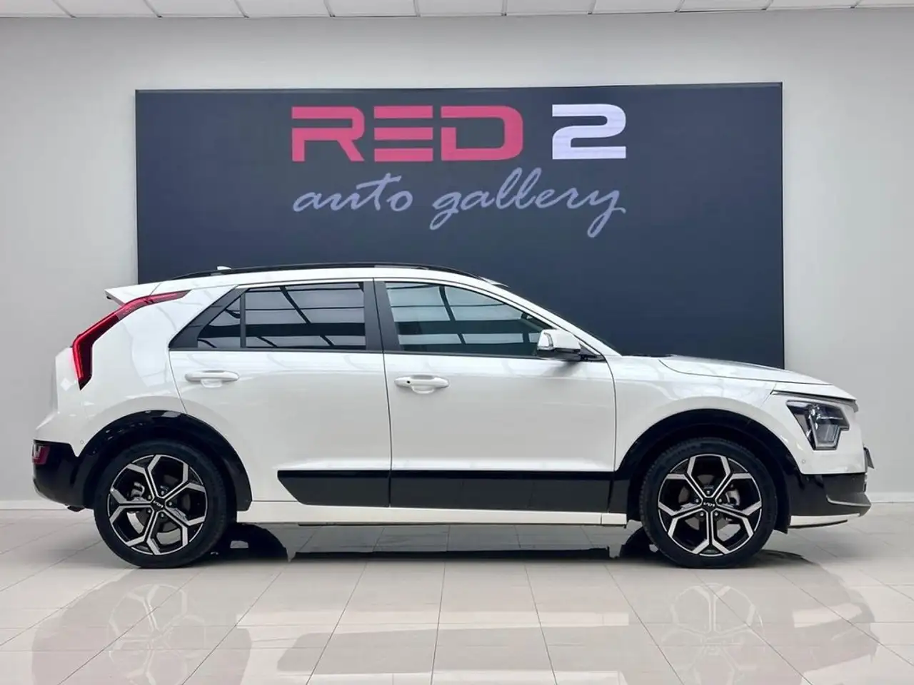Kia Niro 1.6 HEV Emotion — معرض صور السيارة 4