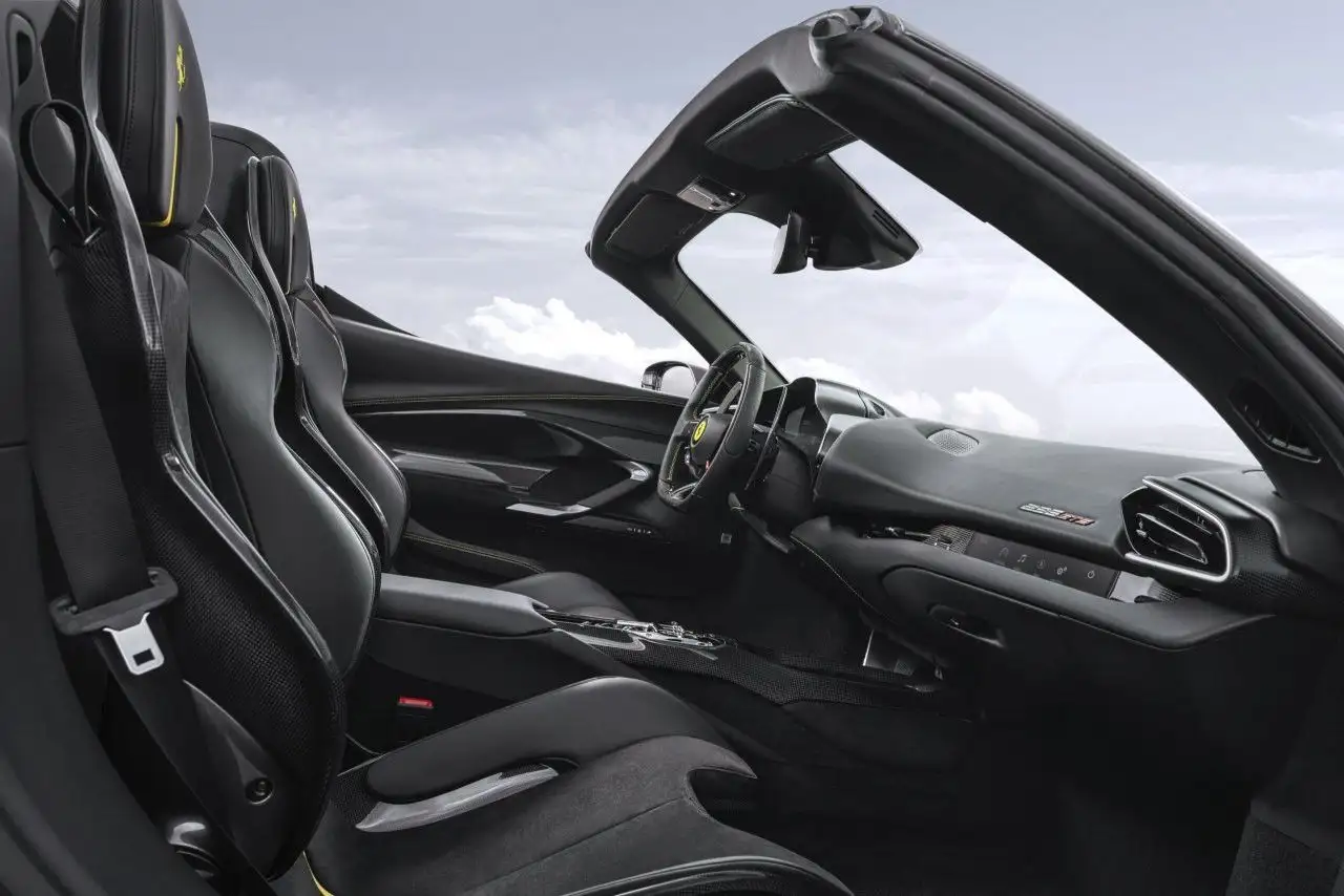 Ferrari 296 GTS NOVITEC,FULL CARBON ,RACE SEATS,JBL,FULL — Vehicle gallery 39