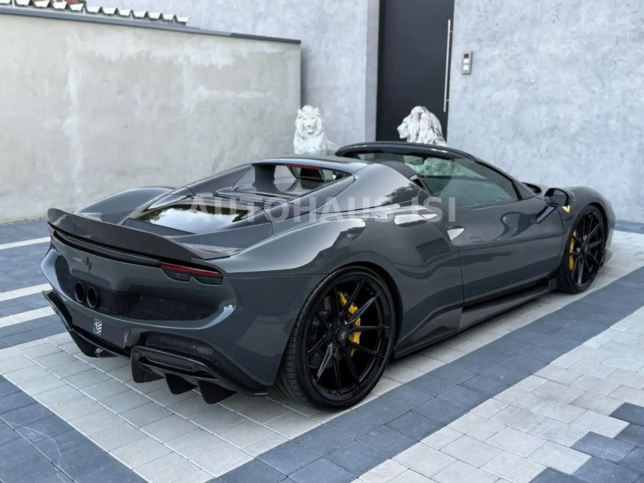 Ferrari 296 GTS NOVITEC,FULL CARBON ,RACE SEATS,JBL,FULL — Vehicle gallery 9