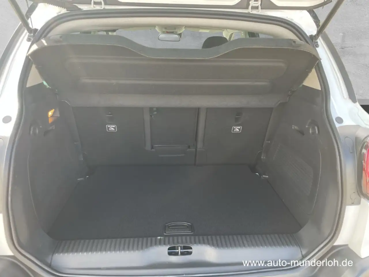 Citroen C3 Aircross PureTech 130 EAT6 S&S Shine-Pack KLIMAAUTOM.NAVI — معرض صور السيارة 6