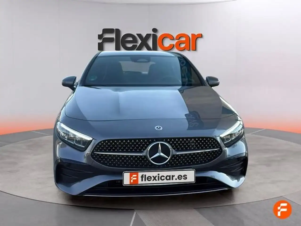 Mercedes-Benz A 180 d — معرض صور السيارة 2