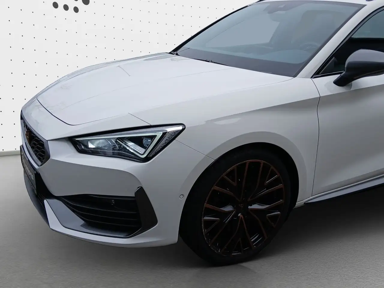 CUPRA Leon Sportstourer 2.0 TSI VZ CUP *LED*LEDER*BEAT — Galería del vehículo 12