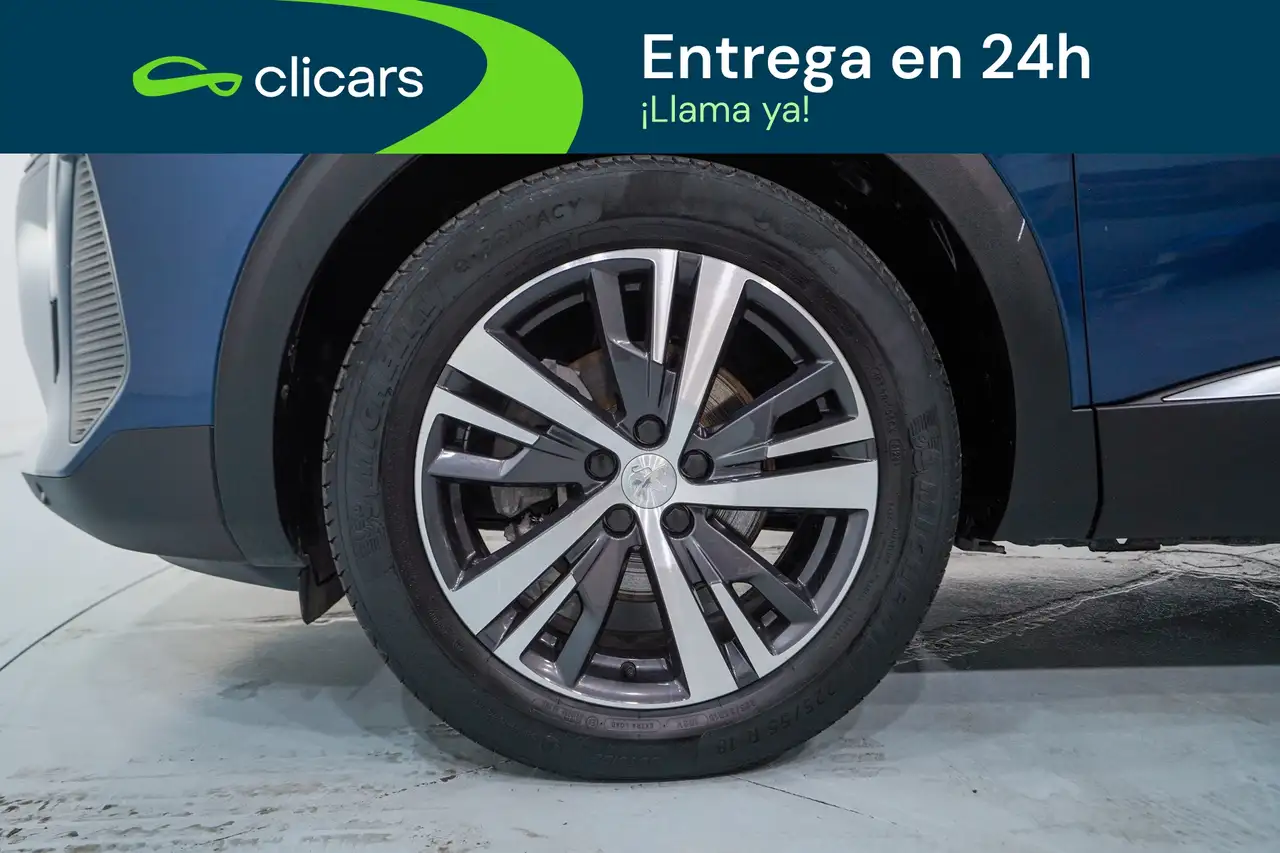 Peugeot 3008 Hybrid 136 Allure eDCS6 — Vehicle gallery 11
