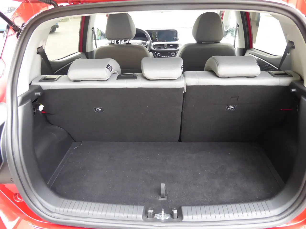 Hyundai i10 Prime Automatik erst 5.586km Werksgarantie bis 07/2029 Navi Parktronic Rückfahrkamera Android Auto Apple CarPlay — Vehicle gallery 17
