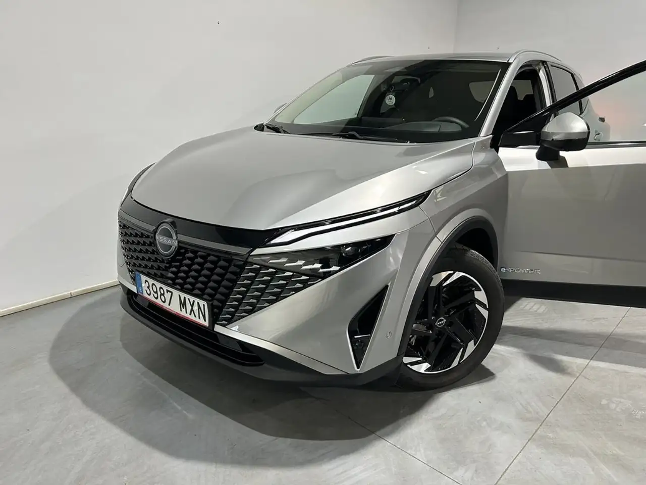 Nissan Qashqai E-POWER N-Connecta 4x2 140kW — معرض صور السيارة 3