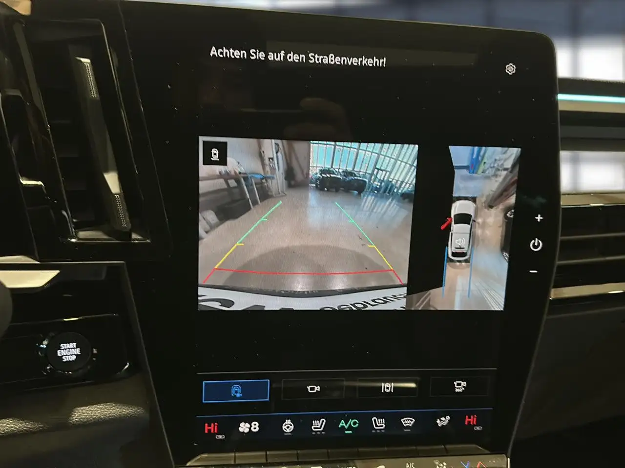Renault Rafale 200 E-Tech FHEV Esprit Alpine Navi LED — معرض صور السيارة 10