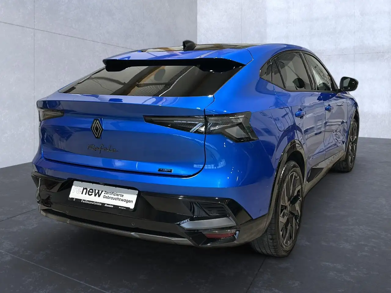 Renault Rafale 200 E-Tech FHEV Esprit Alpine Navi LED — معرض صور السيارة 5