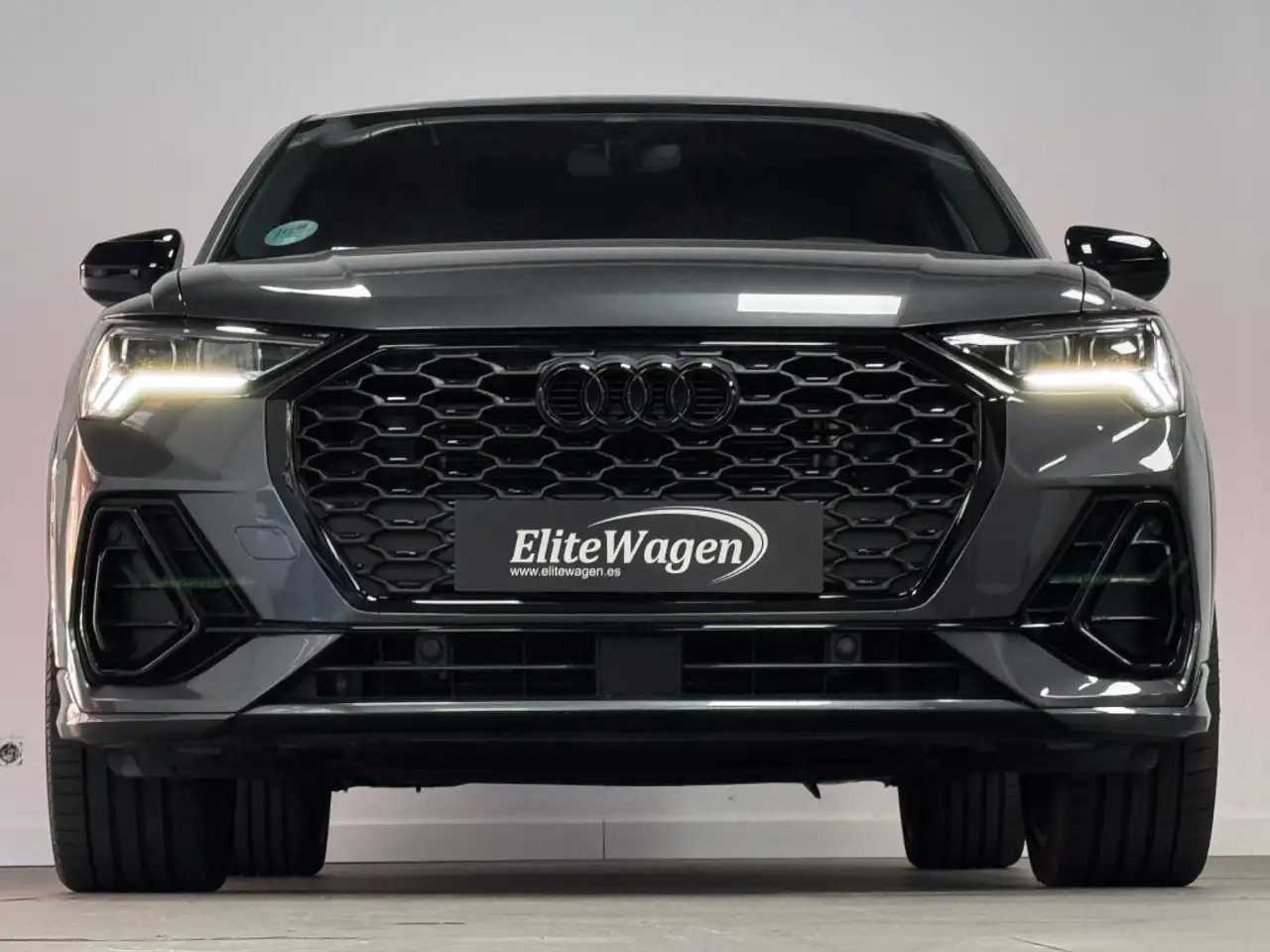 Audi Q3 Sportback 35 TDI Black line S tronic — Galería del vehículo 5