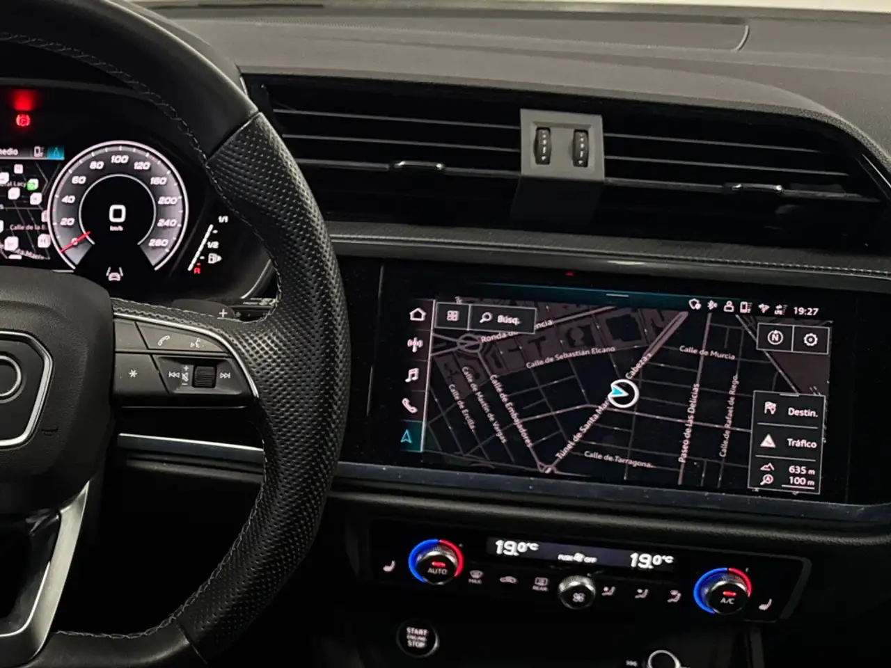 Audi Q3 Sportback 35 TDI Black line S tronic — Galería del vehículo 30