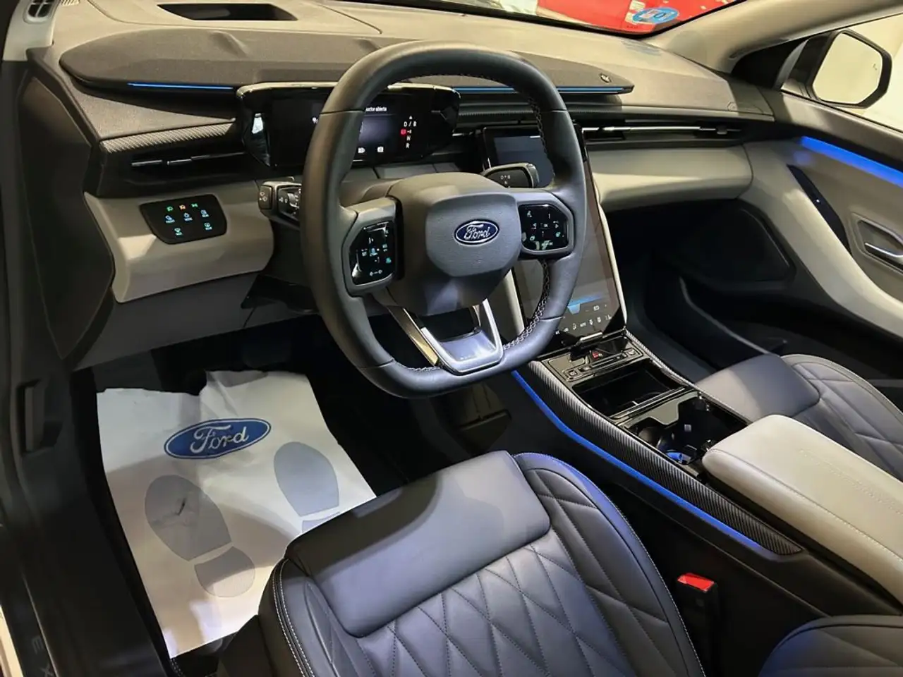 Ford Explorer RWD Rango Extendido Premium 77kWh — Galerie du véhicule 9