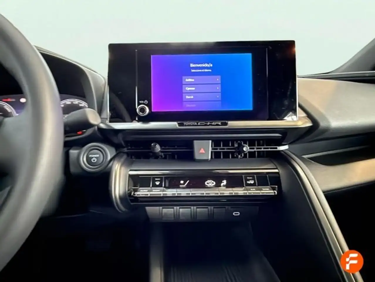 Toyota C-HR 140H Active — Galerie du véhicule 12