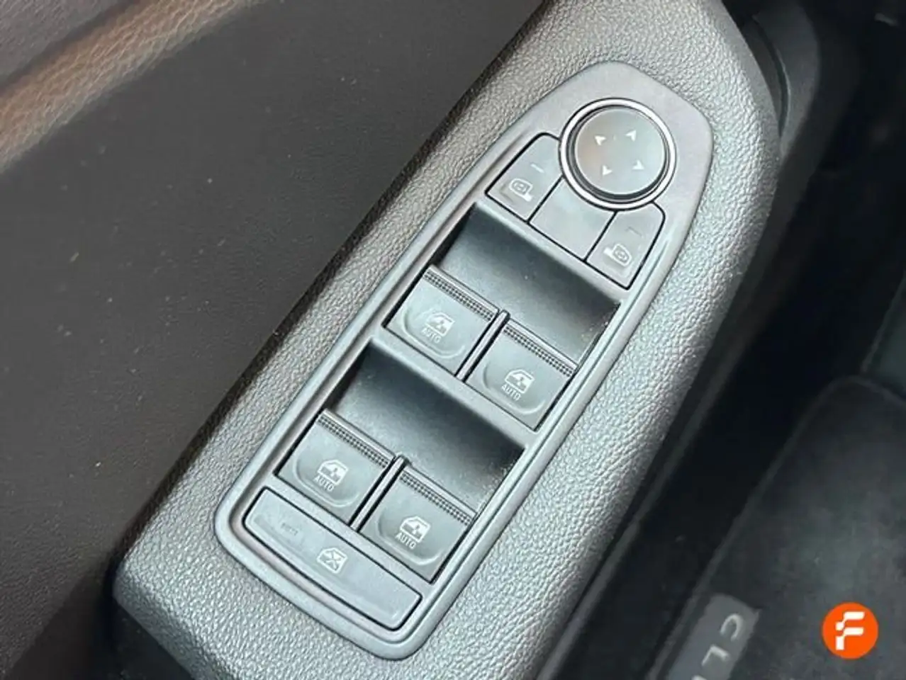 Renault Clio Equilibre TCe 67 kW (91CV) — Galerie du véhicule 22