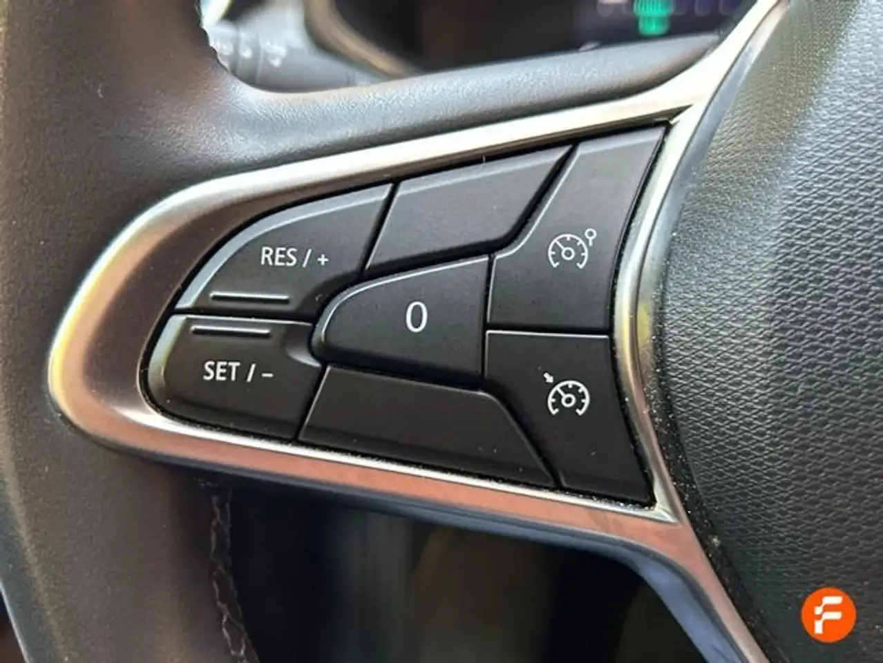 Renault Clio Equilibre TCe 67 kW (91CV) — Galerie du véhicule 24