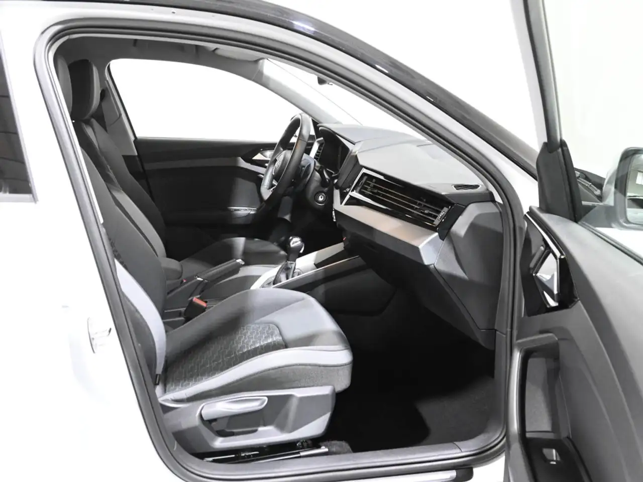 Audi A1 30 TFSI S tronic 85kW — Vehicle gallery 8