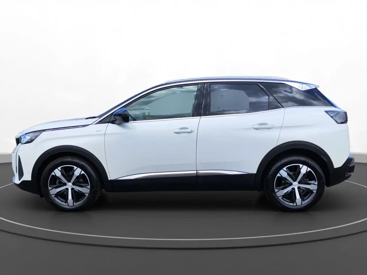 Peugeot 3008 GT PT130 EAT8 Kamera PDC SHZ Focal Navi — Vehicle gallery 17