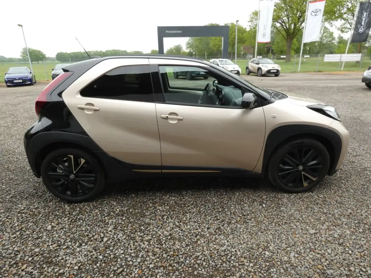 Toyota Aygo X Air Style — Vehicle gallery 4