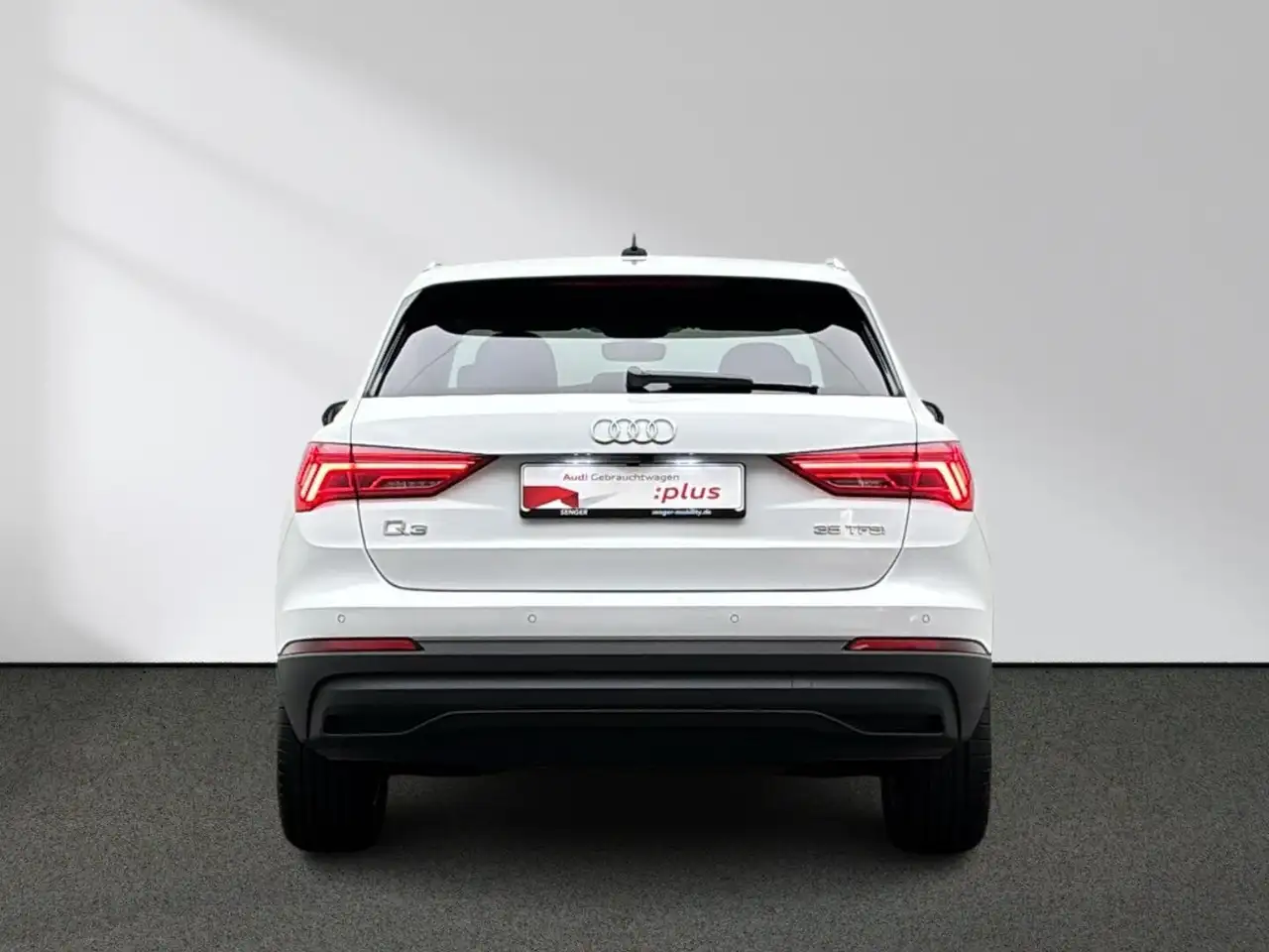 Audi Q3 35 TFSI S tronic MMI LED AHK Komfort-Paket — Galerie du véhicule 5