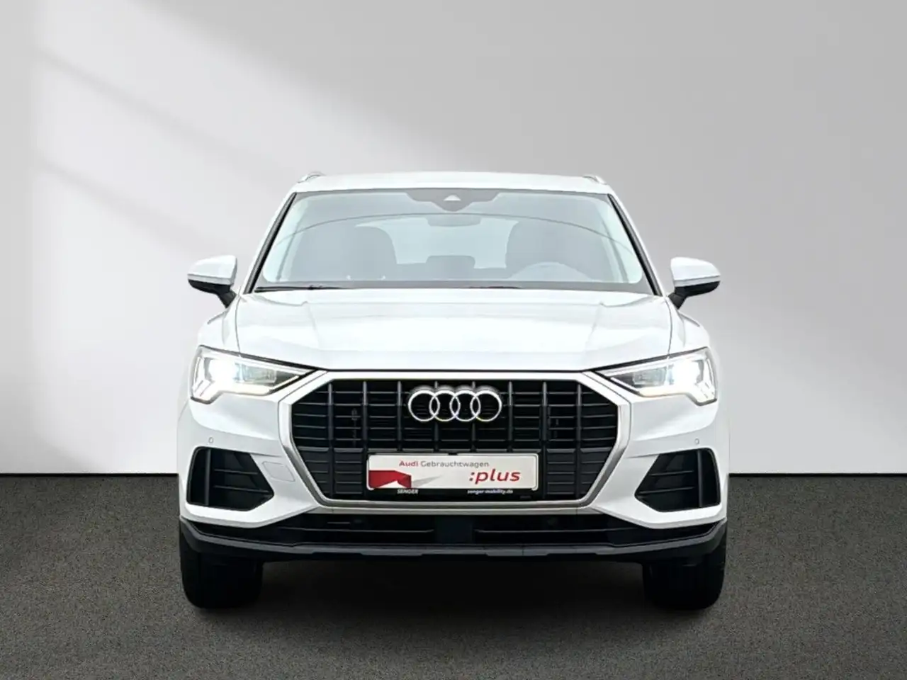 Audi Q3 35 TFSI S tronic MMI LED AHK Komfort-Paket — Galerie du véhicule 4