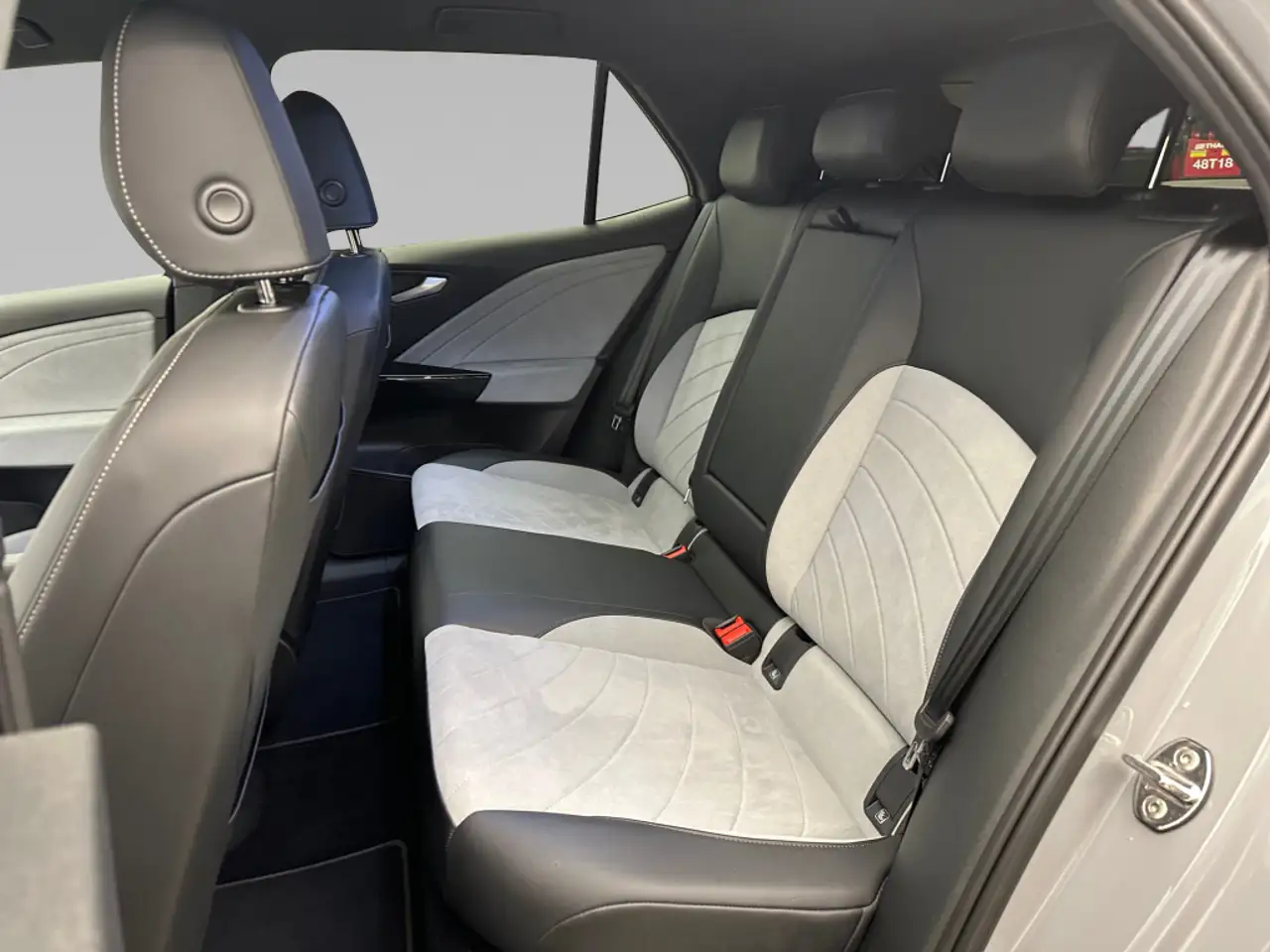 Volkswagen ID.3 Pro Move *LED*NAV*ACC*PDC*R-CAM*SHZ* — معرض صور السيارة 13