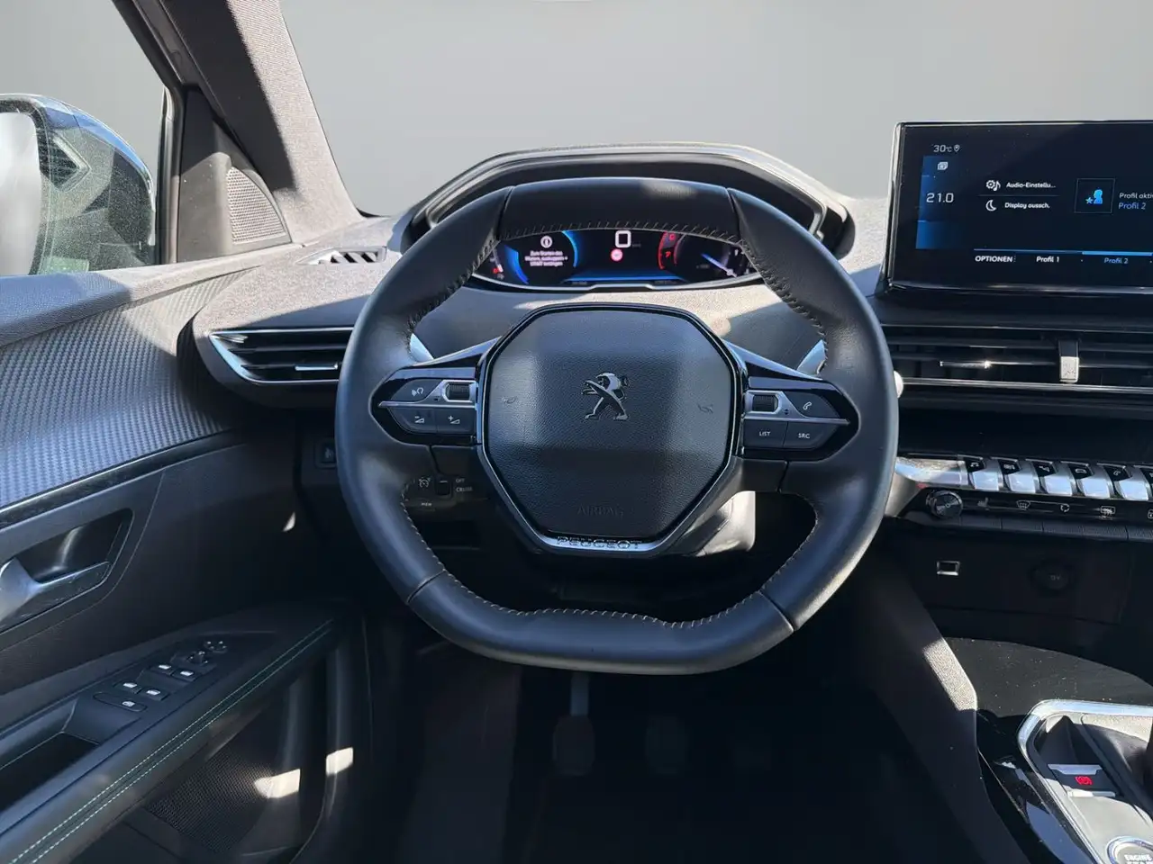 Peugeot 3008 1.2 PureTech 130 ALLURE Kamera+LED+Navi+SHZ+ — Vehicle gallery 15